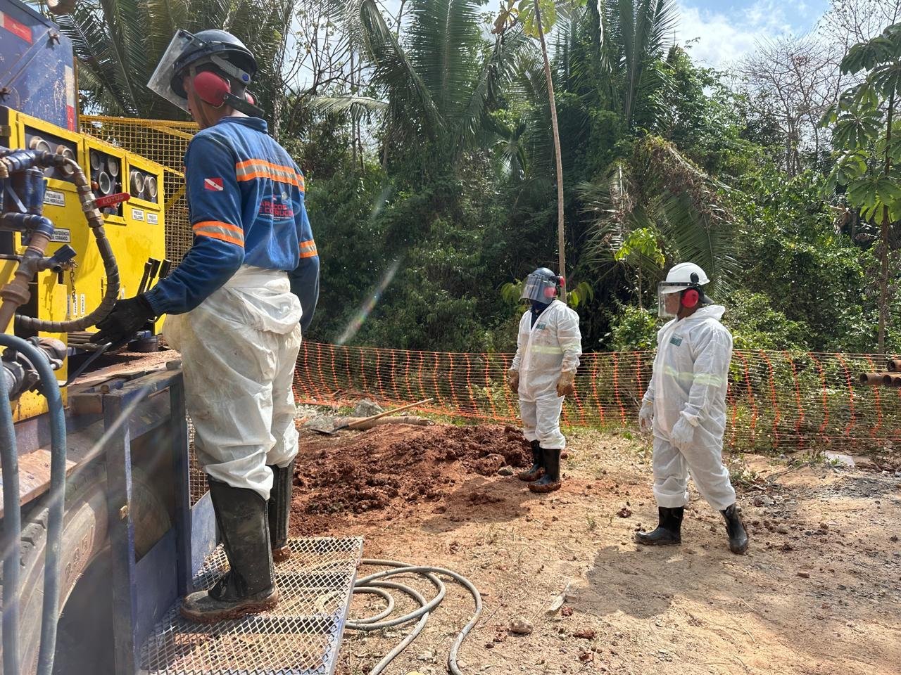 Equipe técnica Pará Poços e Construções